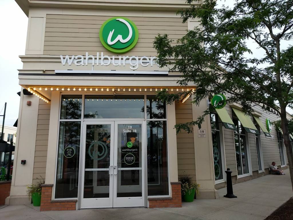 Wahlburgers | restaurant | 19 Shipyard Dr, Hingham, MA 02043, USA | 7817492110 OR +1 781-749-2110