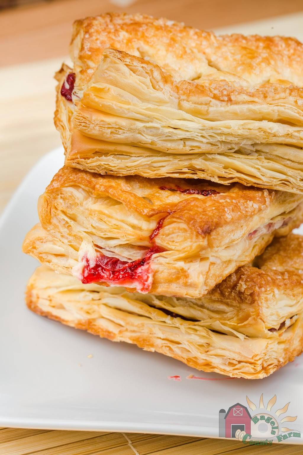 County Farm Bagels of Wheaton | cafe | 118 N Main St, Wheaton, IL 60187, USA | 3317167187 OR +1 331-716-7187