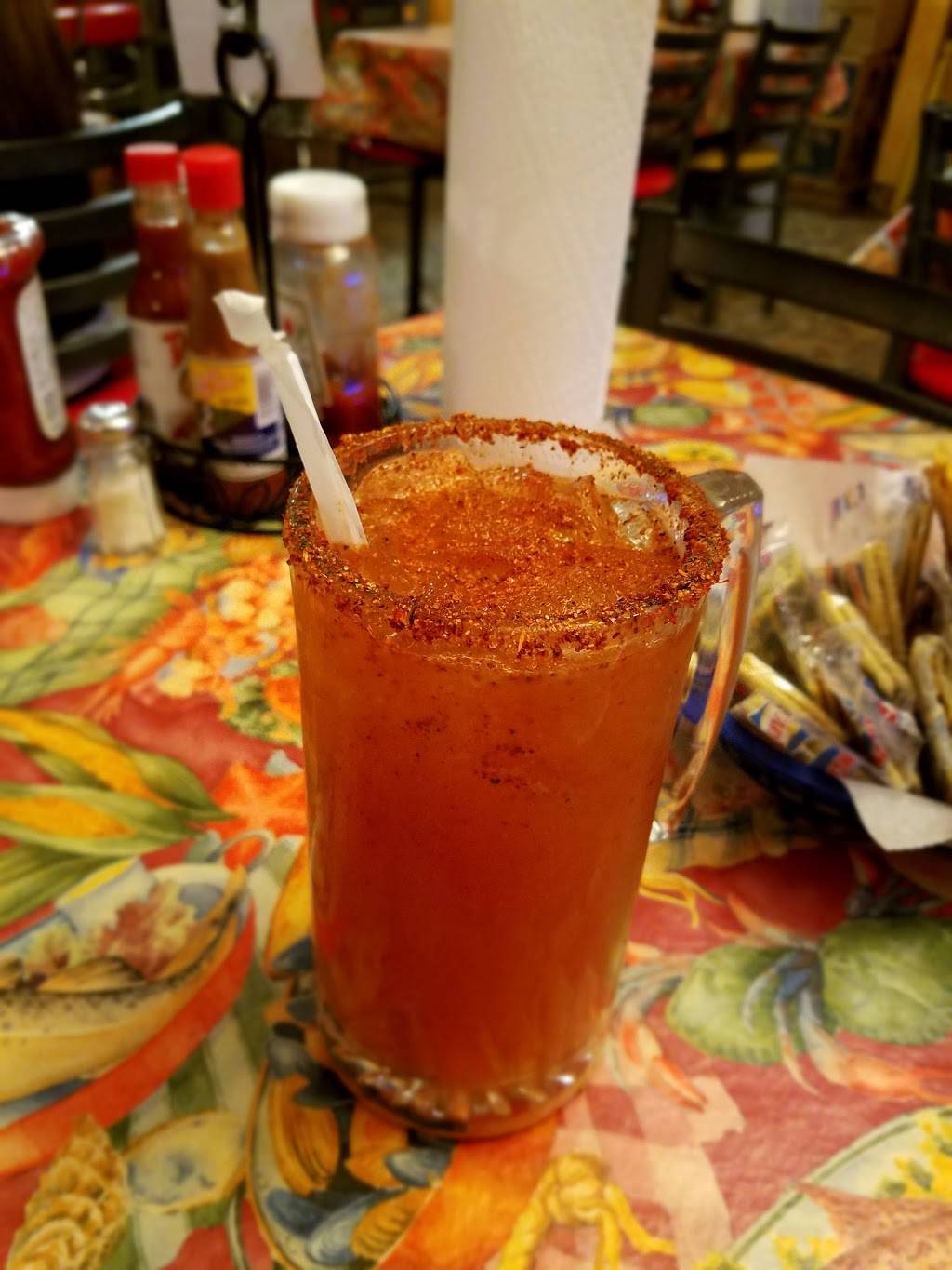 Mariscos La Laguna | restaurant | 601 N Eastern Ave, Joliet, IL 60432, USA | 8157273214 OR +1 815-727-3214