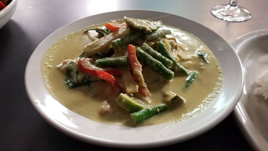 Little Bee Thai | restaurant | 45 S French Broad Ave #190, Asheville, NC 28801, USA | 8282398808 OR +1 828-239-8808