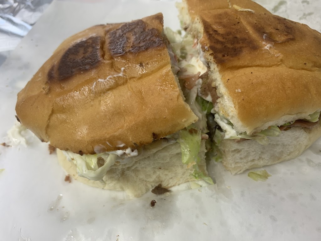 Texe hamburguesas tacos y mas | restaurant | 2525 W Mt Houston Rd, Houston, TX 77038, USA | 3463429600 OR +1 346-342-9600