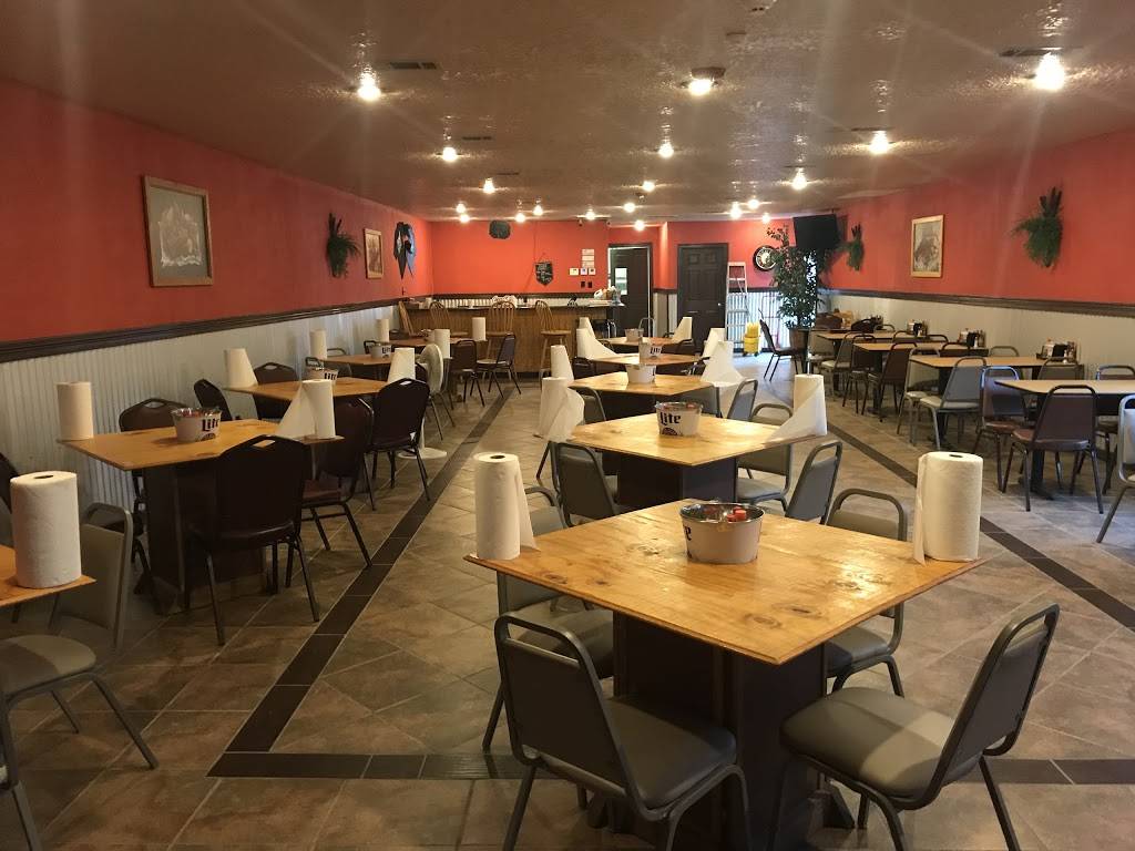 The King Crawfish Shack | restaurant | 3137 Gulfway Dr, Port Arthur, TX 77642, USA | 4099852393 OR +1 409-985-2393