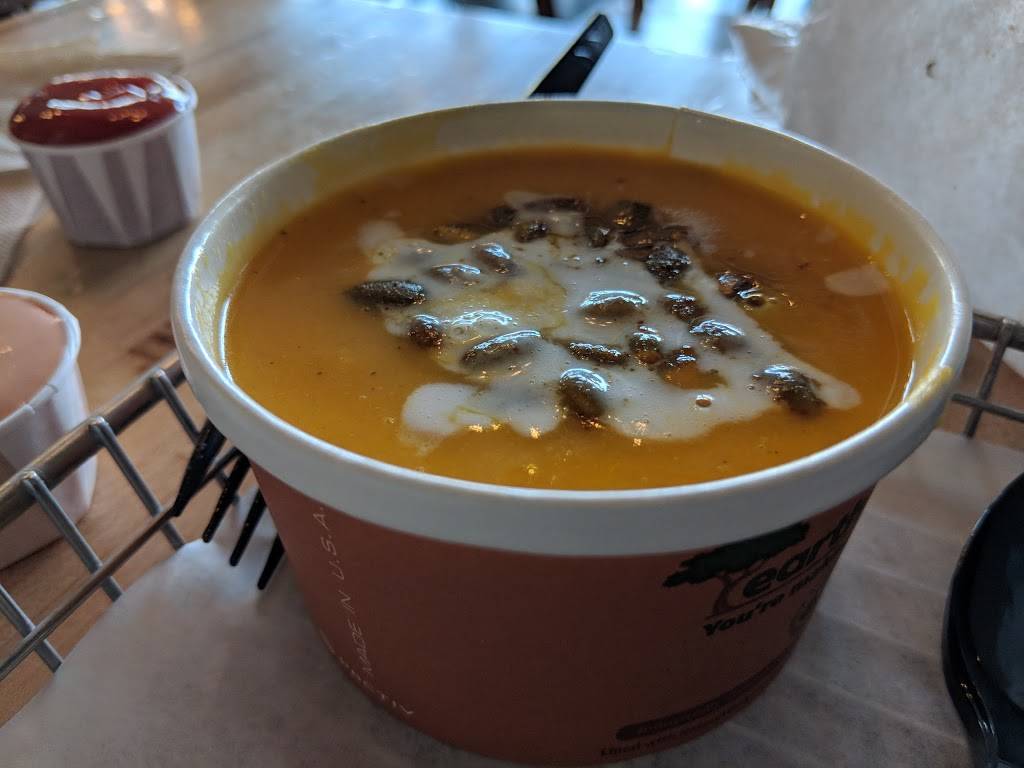 Cubbys | restaurant | 2130 Highland Dr, Salt Lake City, UT 84106, USA | 8014672980 OR +1 801-467-2980