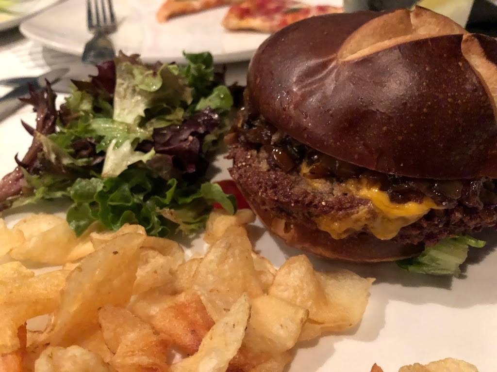 91 Wood Fired Oven | restaurant | 5570 Fulton Dr NW, Canton, OH 44718, USA | 3304979111 OR +1 330-497-9111