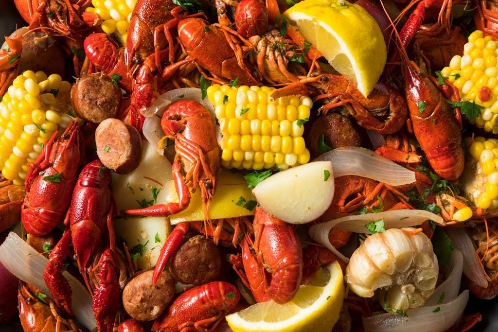 The One Juicy Cajun Seafood | restaurant | 113 Front St, Massapequa Park, NY 11762, USA | 5168824255 OR +1 516-882-4255