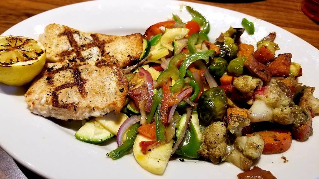 Sharkys Modern Mexican Kitchen | restaurant | 3000 S Pinnacle Hills Pkwy, Rogers, AR 72758, USA | 4793194111 OR +1 479-319-4111