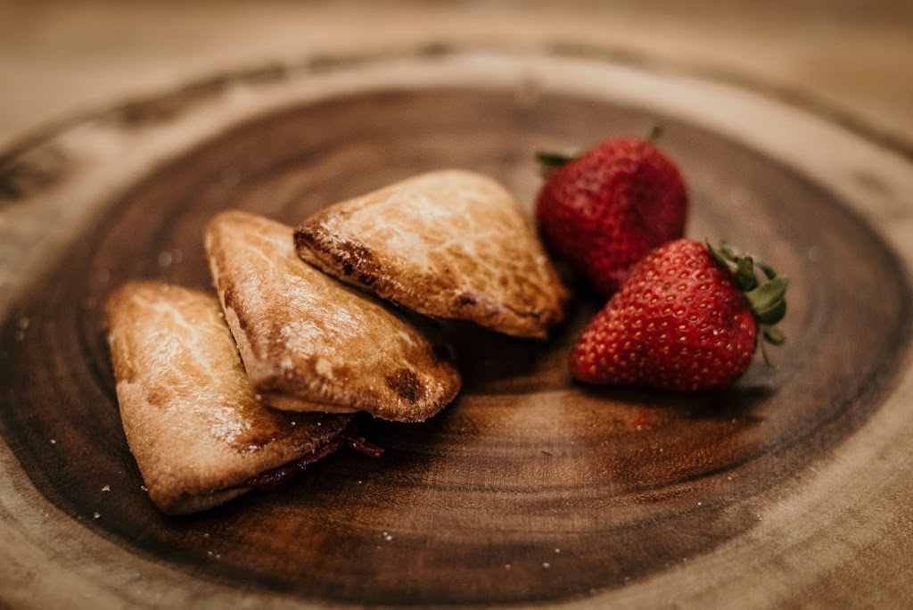 El Pavo Bakery & Restaurant | bakery | 3350 E Olympic Blvd, Los Angeles, CA 90023, USA | 3232643414 OR +1 323-264-3414