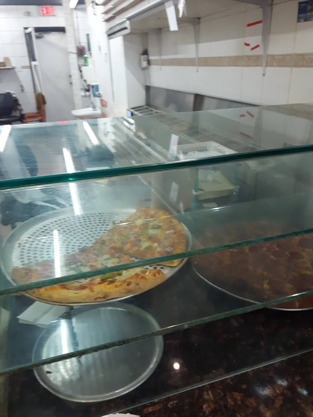 Pizza Pros | restaurant | 36A Rexdale Blvd, Etobicoke, ON M9W 5Z3, Canada | 4167402881 OR +1 416-740-2881