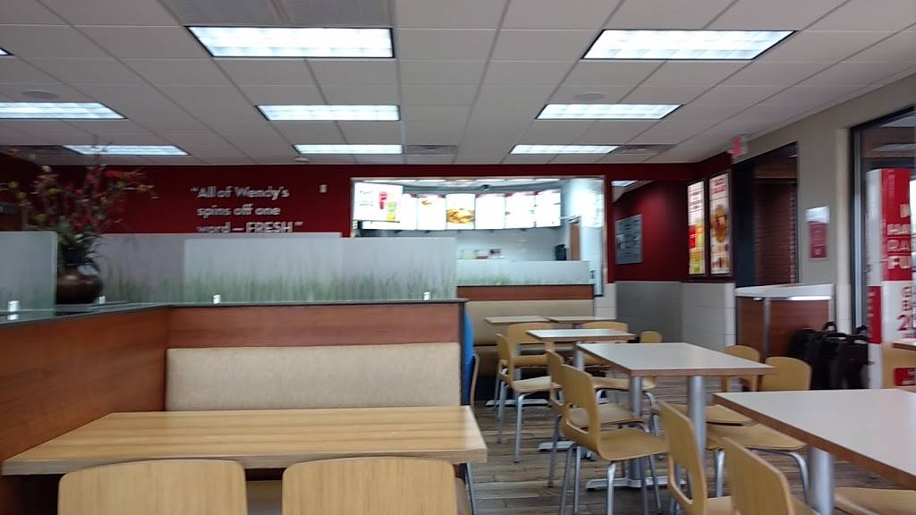 Wendys | restaurant | 241 S Lowry St, Smyrna, TN 37167, USA | 6154599579 OR +1 615-459-9579