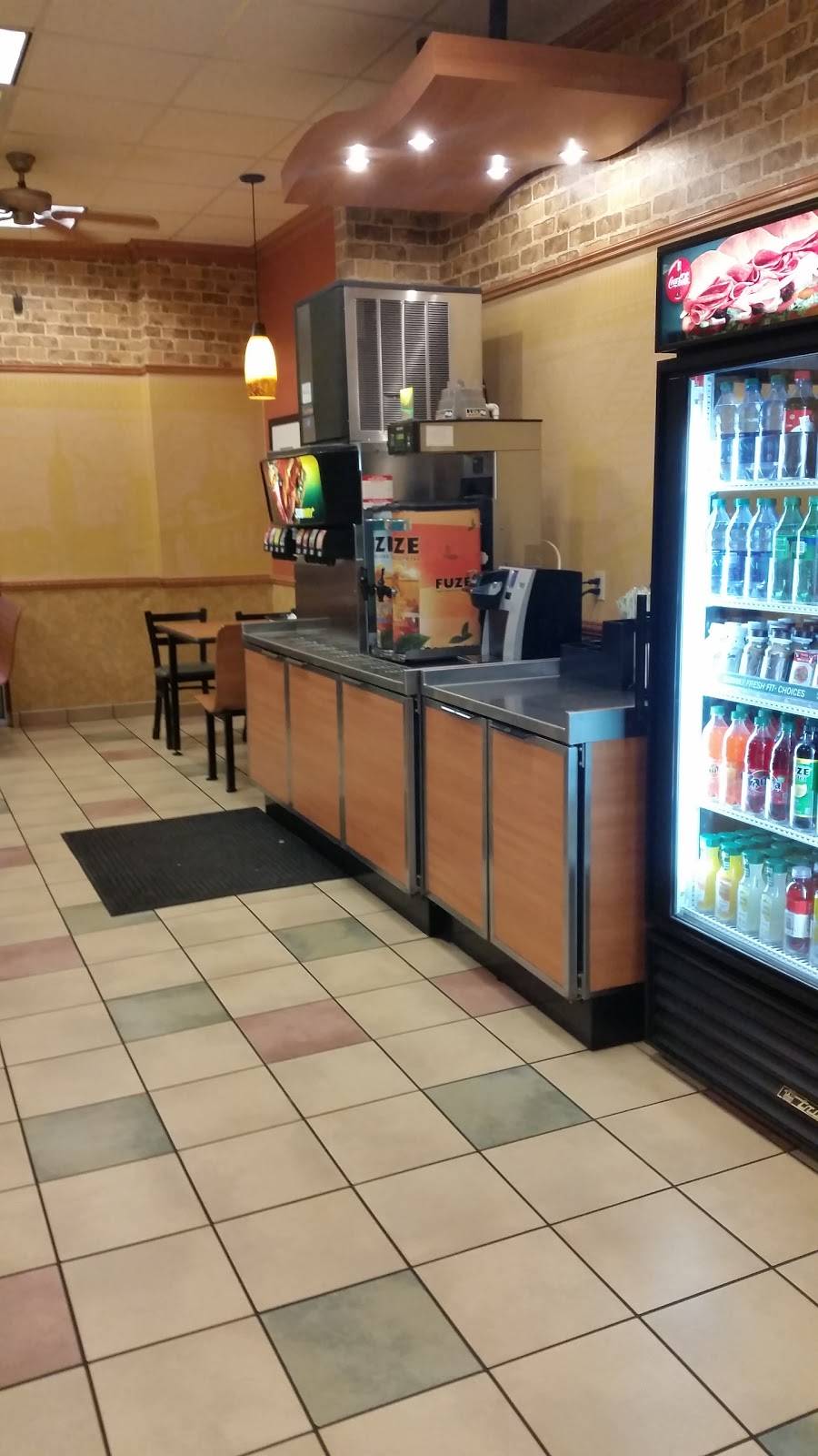 Subway Restaurants | restaurant | 4287 Summer Avenue Space #101, Memphis, TN 38122, USA | 9017633995 OR +1 901-763-3995