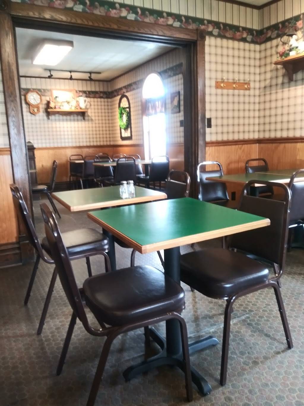 Sandwich House | restaurant | 15736 US-422, Elderton, PA 15736, USA | 7243543048 OR +1 724-354-3048