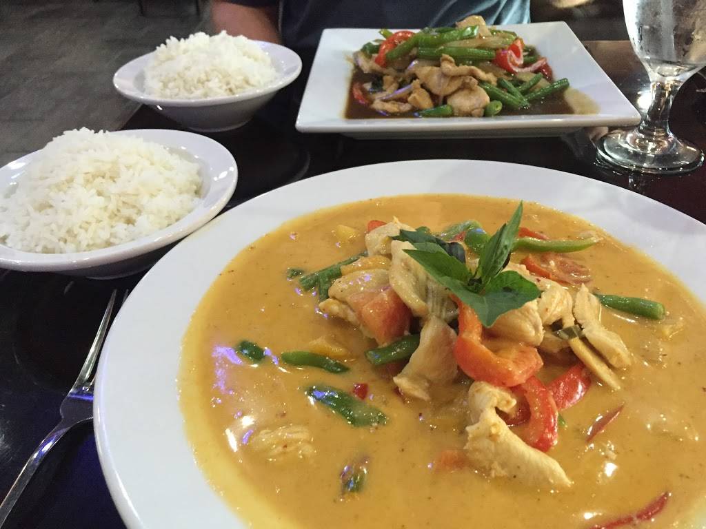 House of Thai | restaurant | 275 S State Rd 135, Greenwood, IN 46142, USA | 3178890886 OR +1 317-889-0886
