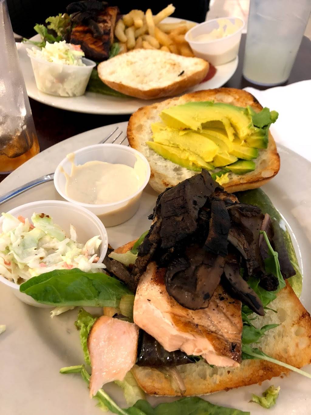 Bistro at Cherry Hill | restaurant | 2000 NJ-38, Cherry Hill, NJ 08002, USA | 8566628621 OR +1 856-662-8621