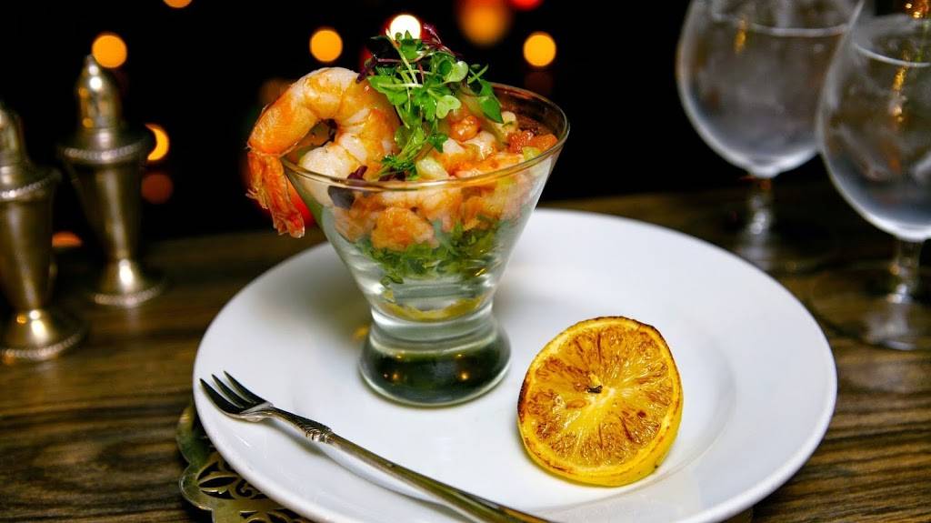 Blue Bayou Restaurant | restaurant | 1313 S Harbor Blvd, Anaheim, CA 92802, USA | 7147813463 OR +1 714-781-3463