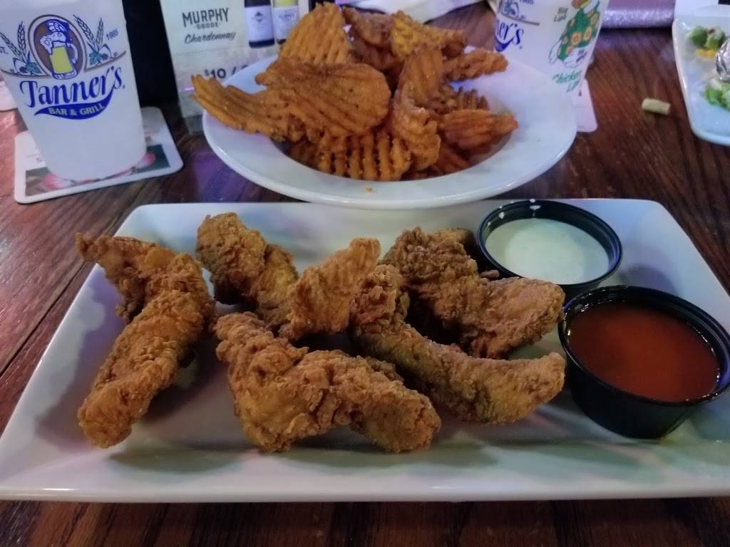 Tanners Bar & Grill | restaurant | 22374 W 66th St, Shawnee, KS 66226, USA | 9137458100 OR +1 913-745-8100