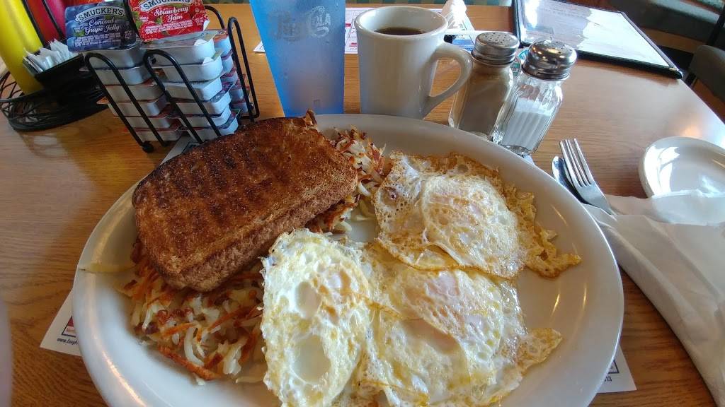 Tonys Fashion Square | restaurant | 4880 Fashion Square Blvd, Saginaw, MI 48604, USA | 9892498669 OR +1 989-249-8669