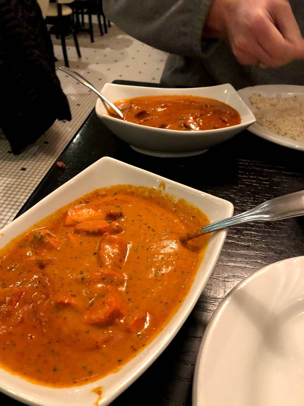 Viceroy Indian Dining | restaurant | 4719 Ashford Dunwoody Rd #104, Dunwoody, GA 30338, USA | 7703533000 OR +1 770-353-3000