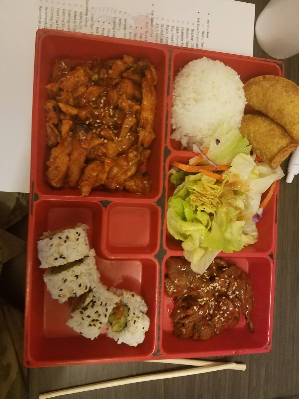 Kees Teriyaki & Sushi | restaurant | 3910 Dyer St B, El Paso, TX 79930, USA | 9155668999 OR +1 915-566-8999