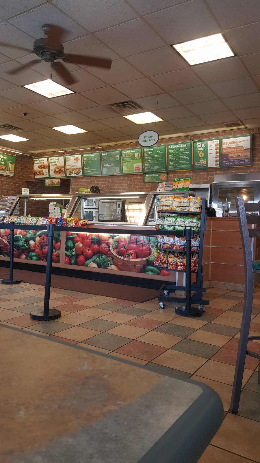 Subway | restaurant | 601 Forest St, Wausau, WI 54403, USA | 7158481930 OR +1 715-848-1930