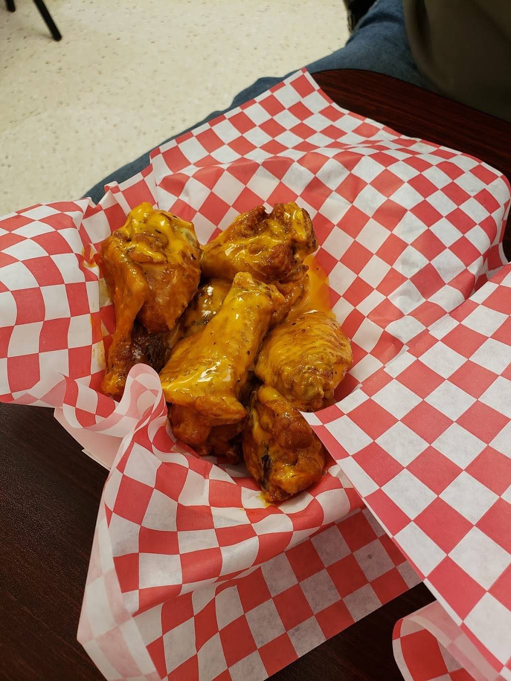 World Class Cheeseburgers | restaurant | 361 College Ave, Clemson, SC 29631, USA | 8647225544 OR +1 864-722-5544