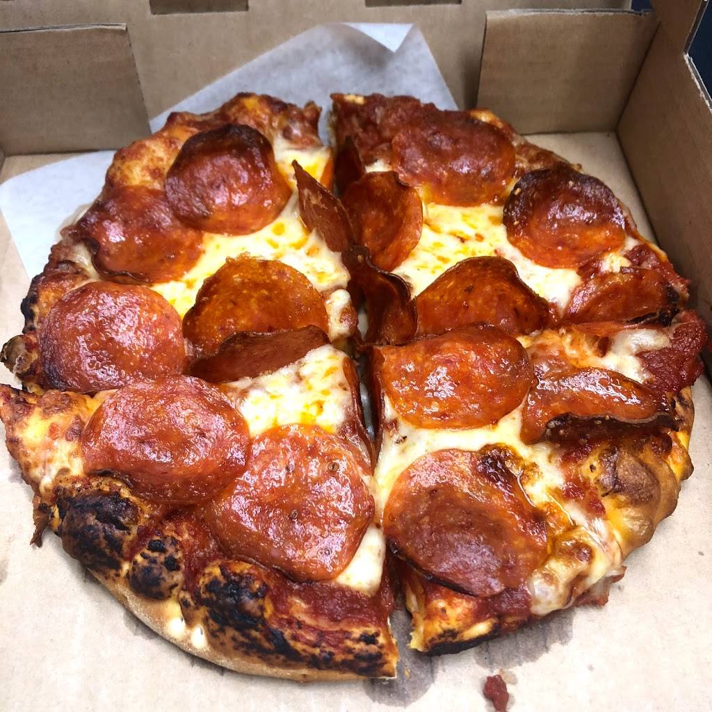 Straw Hat Pizza | restaurant | 901 Marina Village Pkwy, Alameda, CA 94501, USA | 5108648600 OR +1 510-864-8600