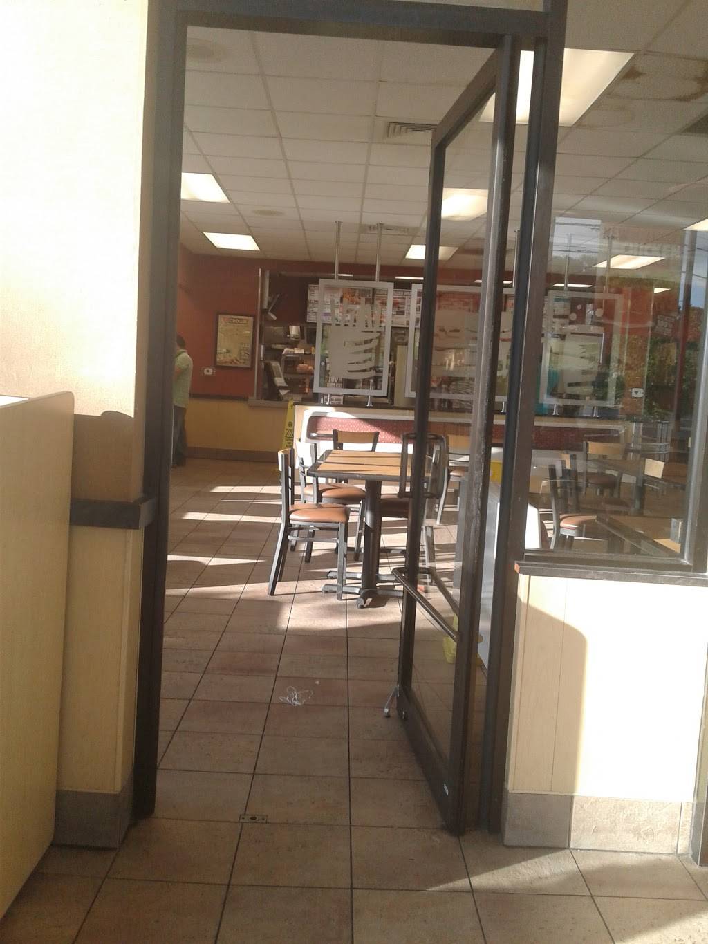 Burger King | restaurant | 2500 E Riverside Dr, Austin, TX 78741, USA | 5124435599 OR +1 512-443-5599