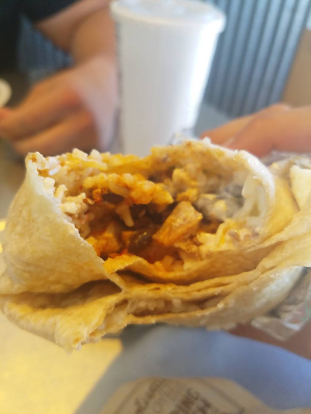 Chipotle Mexican Grill | restaurant | 28102 Newhall Ranch Rd, Valencia, CA 91355, USA | 6612579526 OR +1 661-257-9526