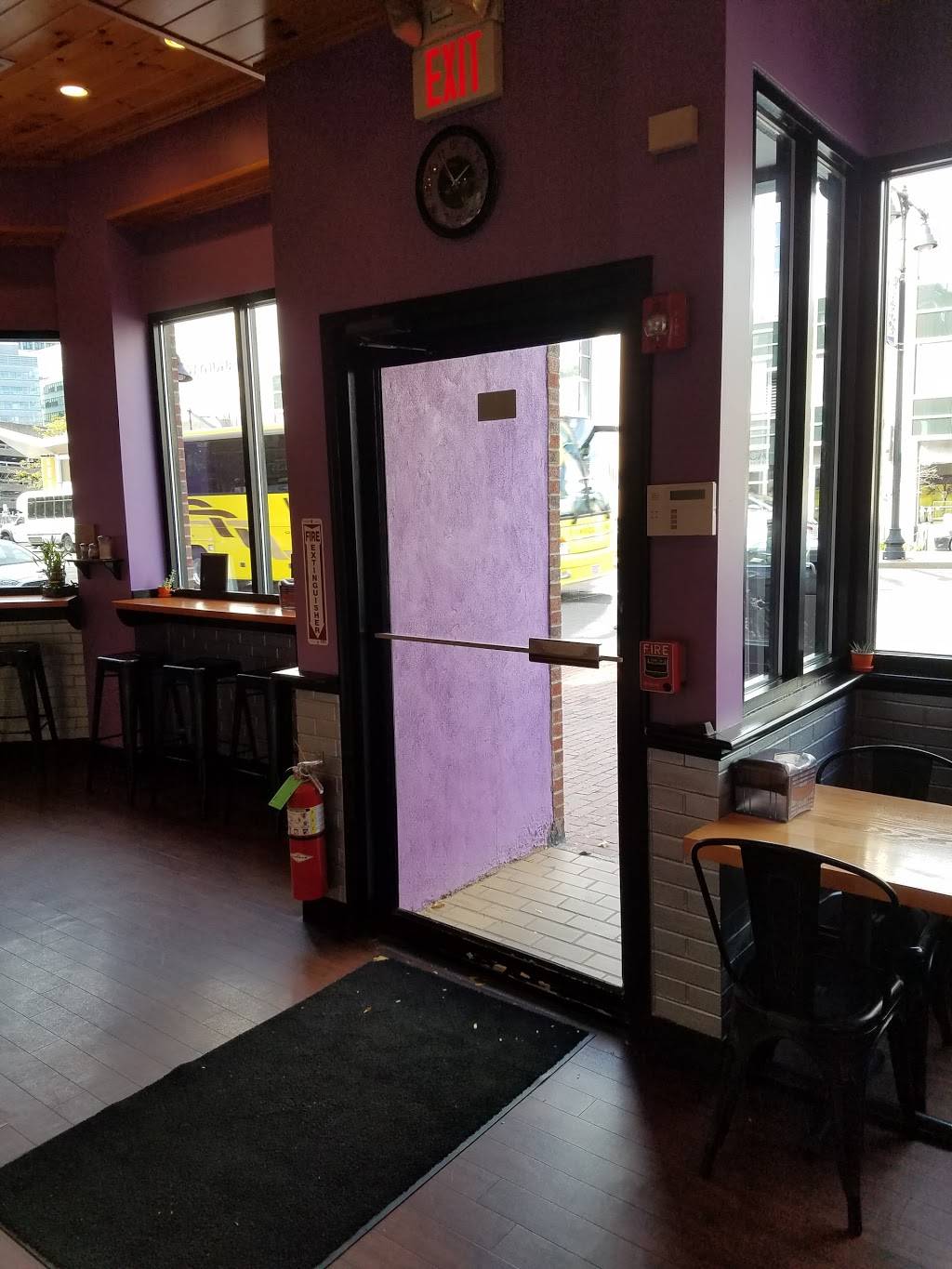 All Star Pizza Bar | restaurant | 204 Cambridge St, Boston, MA 02114, USA | 8579911890 OR +1 857-991-1890