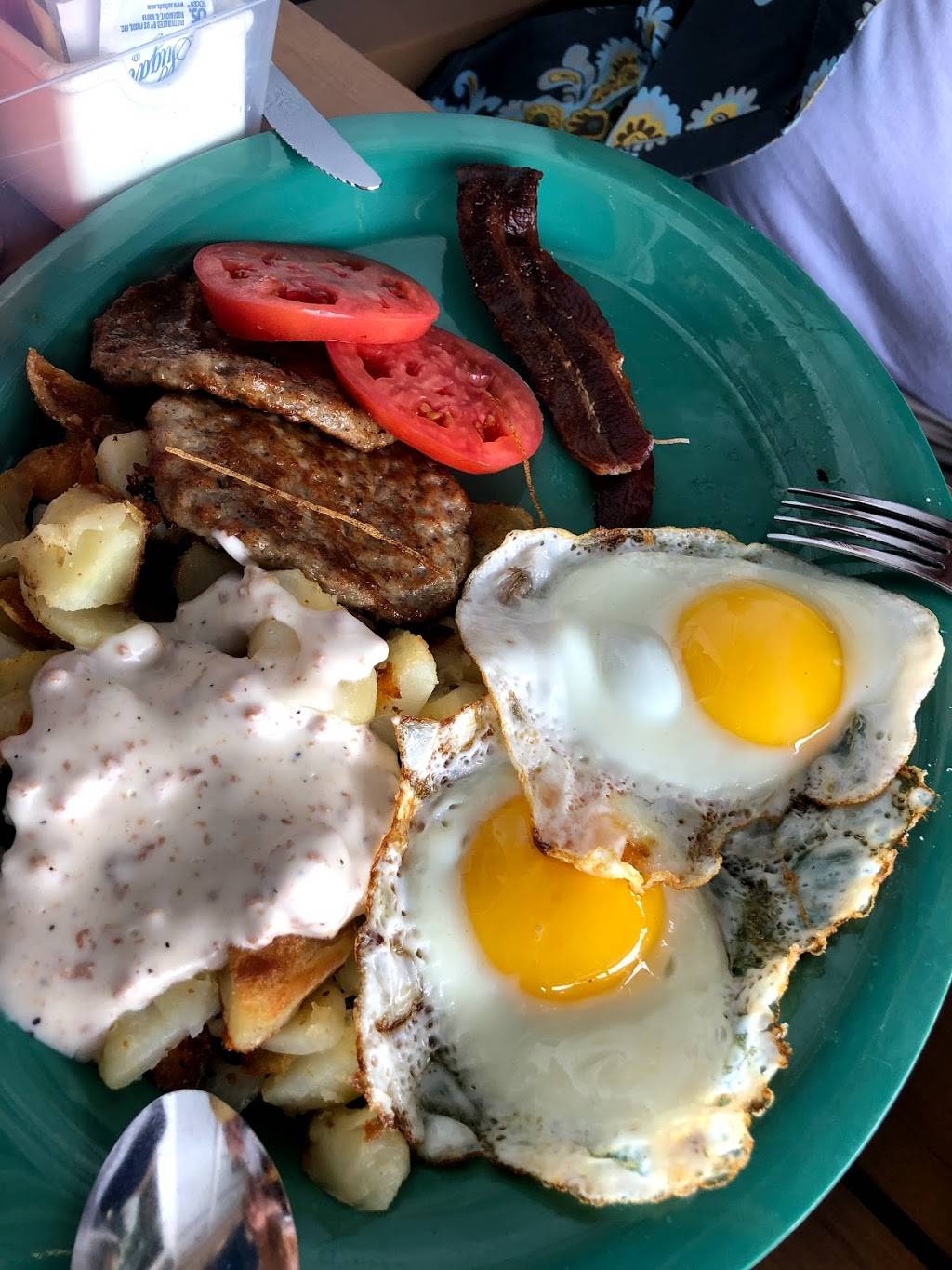 Maggie Maes Sunrise Cafe | restaurant | 1261 Gulf Blvd, Clearwater Beach, FL 33767, USA | 7275951096 OR +1 727-595-1096