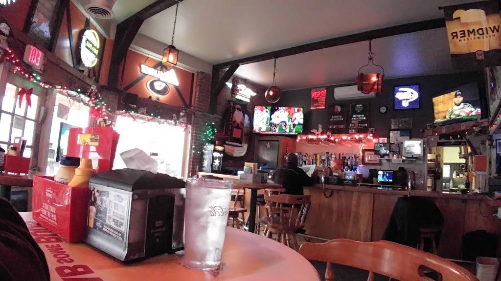 Clodfelters | restaurant | 1501 NW Monroe Ave, Corvallis, OR 97330, USA | 5417584452 OR +1 541-758-4452