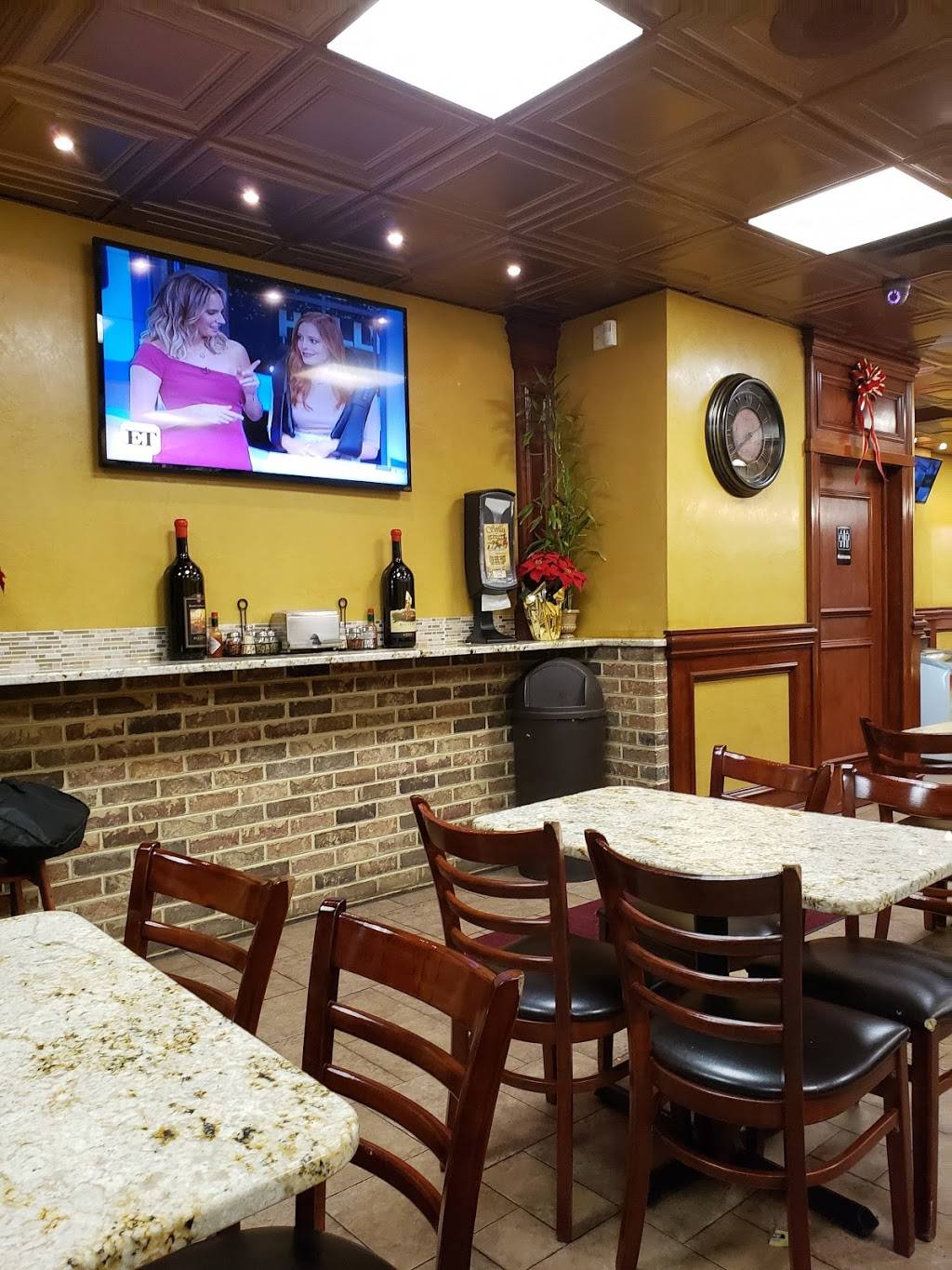 Sofias Pizza | restaurant | 112-15 Linden Blvd, South Ozone Park, NY 11420, USA | 7188456250 OR +1 718-845-6250