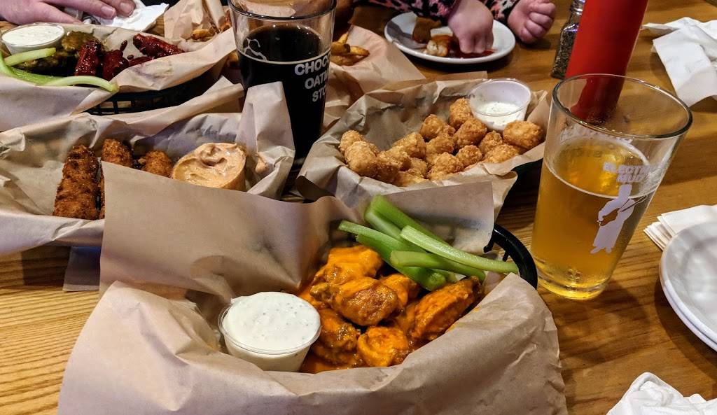 Fire On the Mountain Buffalo Wings | Interstate | restaurant | 4225 N Interstate Ave, Portland, OR 97217, USA | 5032809464 OR +1 503-280-9464