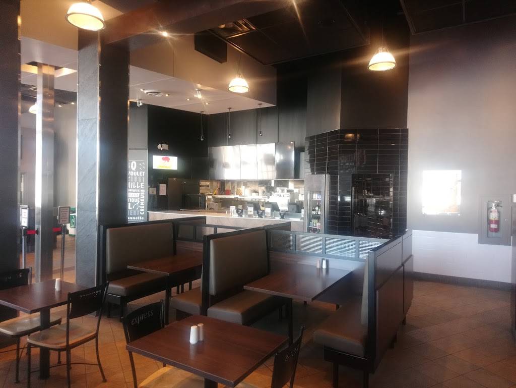 St-Hubert Express | restaurant | 2262 Boul du Faubourg, Boisbriand, QC J7H 1S3, Canada | 5143855555 OR +1 514-385-5555