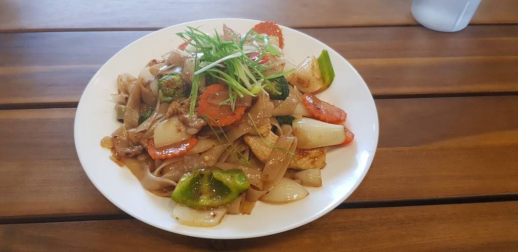 My Thai St Louis | restaurant | 4495 Forest Park Ave, St. Louis, MO 63108, USA | 3148334404 OR +1 314-833-4404