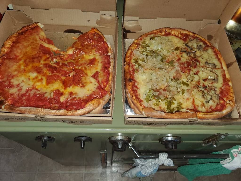 Tony & Anns Pizza | restaurant | 11 Broadway Rd, Dracut, MA 01826, USA | 9782513311 OR +1 978-251-3311