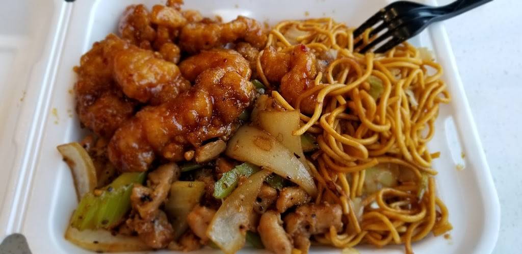 Panda Express | restaurant | 26150 Novi Rd, Novi, MI 48375, USA | 2483498626 OR +1 248-349-8626