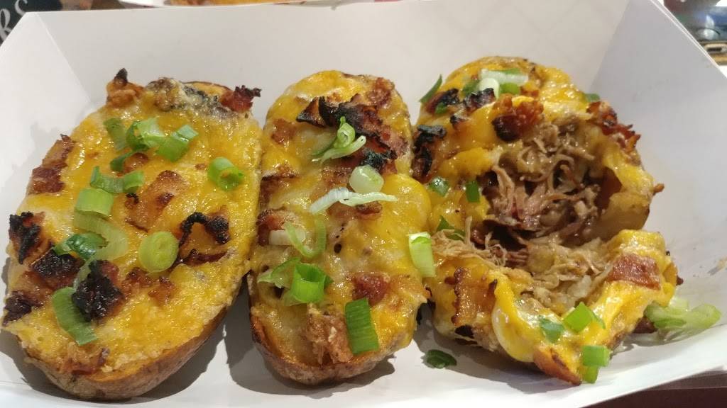 Bull Island BBQ | restaurant | 435 Messick Rd, Poquoson, VA 23662, USA | 7573324324 OR +1 757-332-4324