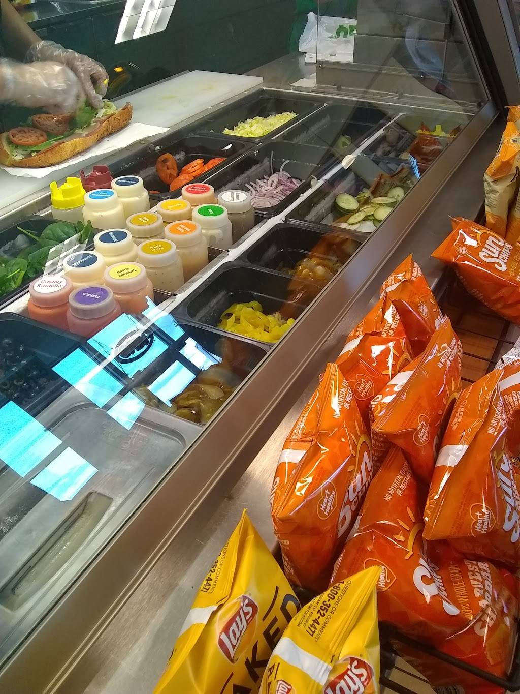 Subway Restaurants | restaurant | 500 Seawall Blvd #400, Galveston, TX 77550, USA | 4097622500 OR +1 409-762-2500