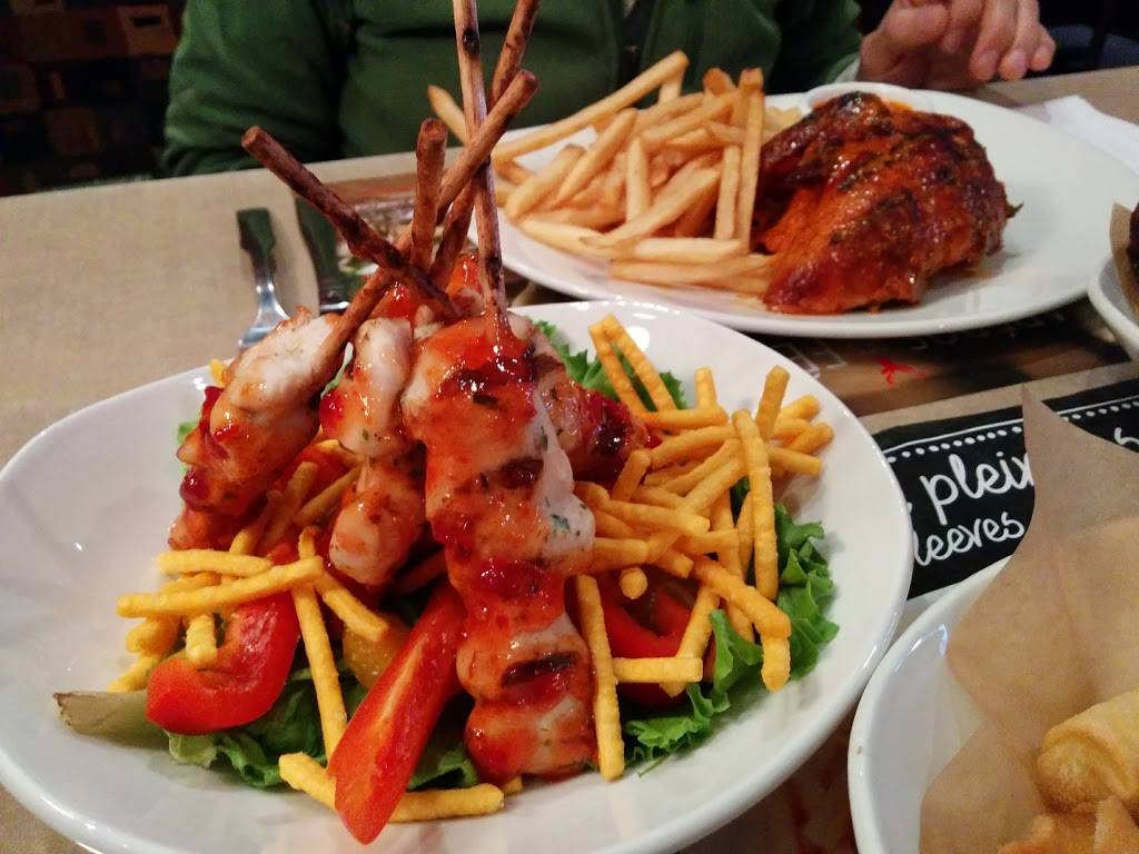 Rôtisserie St-Hubert | restaurant | 181 Rue Principale, Gatineau, QC J9H 6A6, Canada | 8196859119 OR +1 819-685-9119