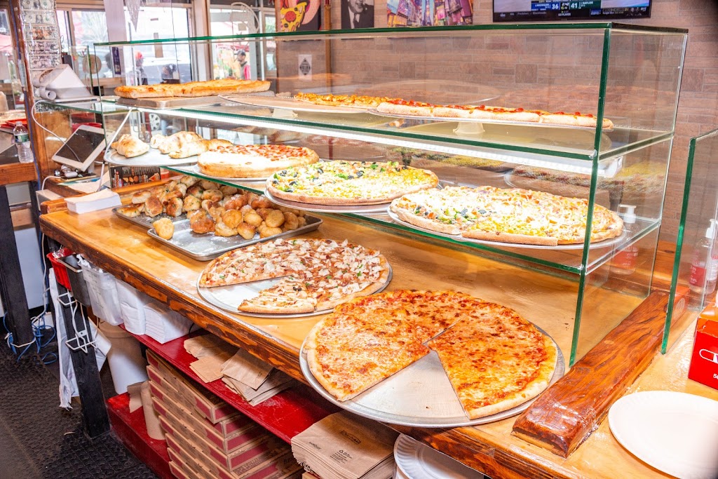 Inwood Pizza Llc | restaurant | 179 Sherman Ave, New York, NY 10034, USA | 9172612880 OR +1 917-261-2880