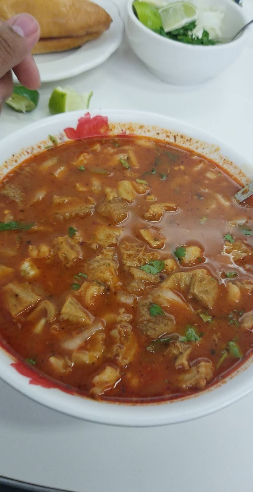 El Rodeo Mexican Restaurant | restaurant | 501 W 5th Ave, Hutchinson, KS 67501, USA | 6202592034 OR +1 620-259-2034