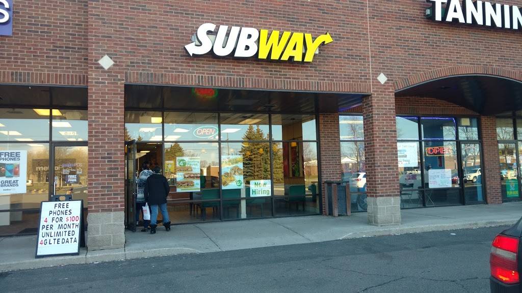 Subway | restaurant | 8841 Newburgh Rd, Livonia, MI 48150, USA | 7345911910 OR +1 734-591-1910