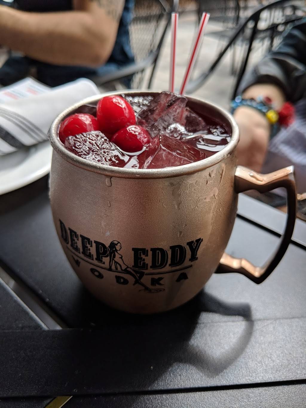 McDonaghs Pub | restaurant | 2 W Front St, Keyport, NJ 07735, USA | 7322640999 OR +1 732-264-0999