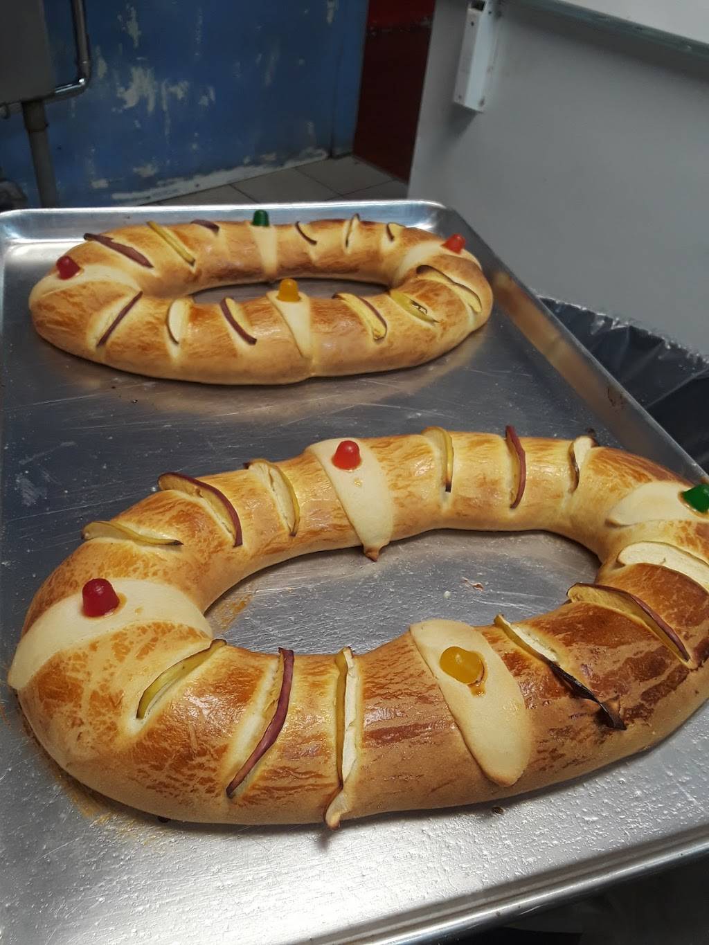 Peoples Choice | restaurant | 17 Market Square, Lynn, MA 01905, USA | 7815990491 OR +1 781-599-0491