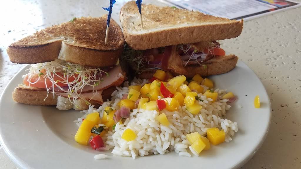 Cape Grill & Bar | restaurant | 1000 Shorewood Dr #2, Cape Canaveral, FL 32920, USA | 3217994900 OR +1 321-799-4900