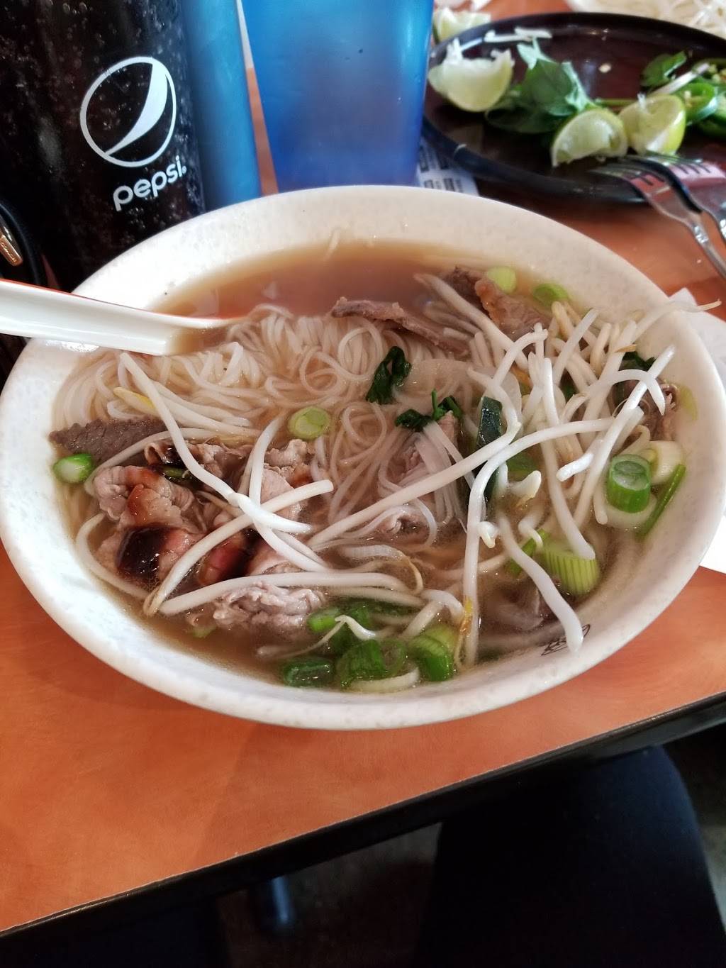 Pho Tai Vietnamese | restaurant | 13103 Meridian E, Puyallup, WA 98373, USA | 2538404474 OR +1 253-840-4474