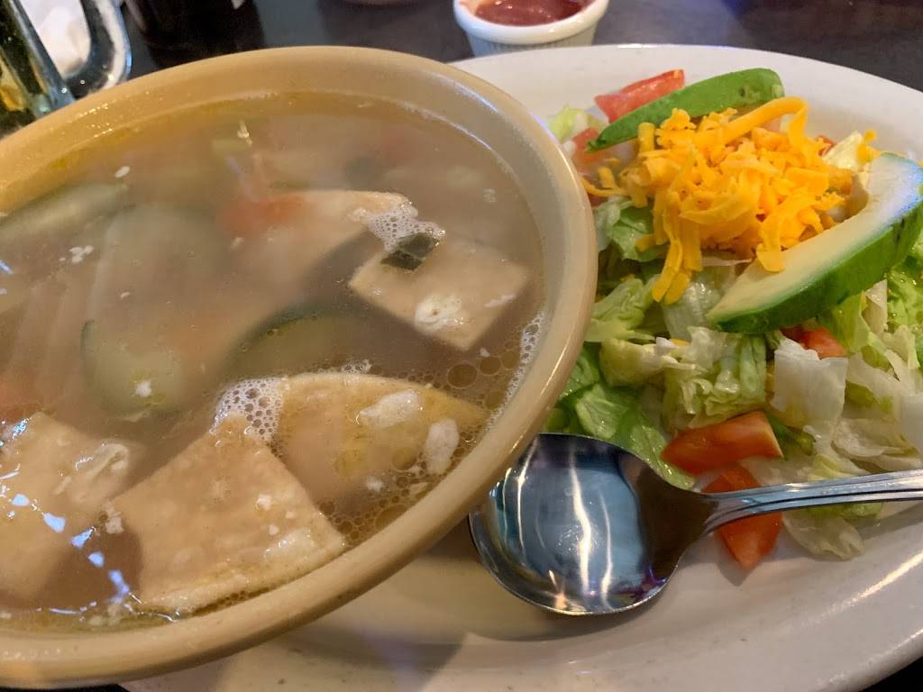 Plato Loco Restaurant | restaurant | 2520 Ovilla Rd # 500, Red Oak, TX 75154, USA | 9726174554 OR +1 972-617-4554