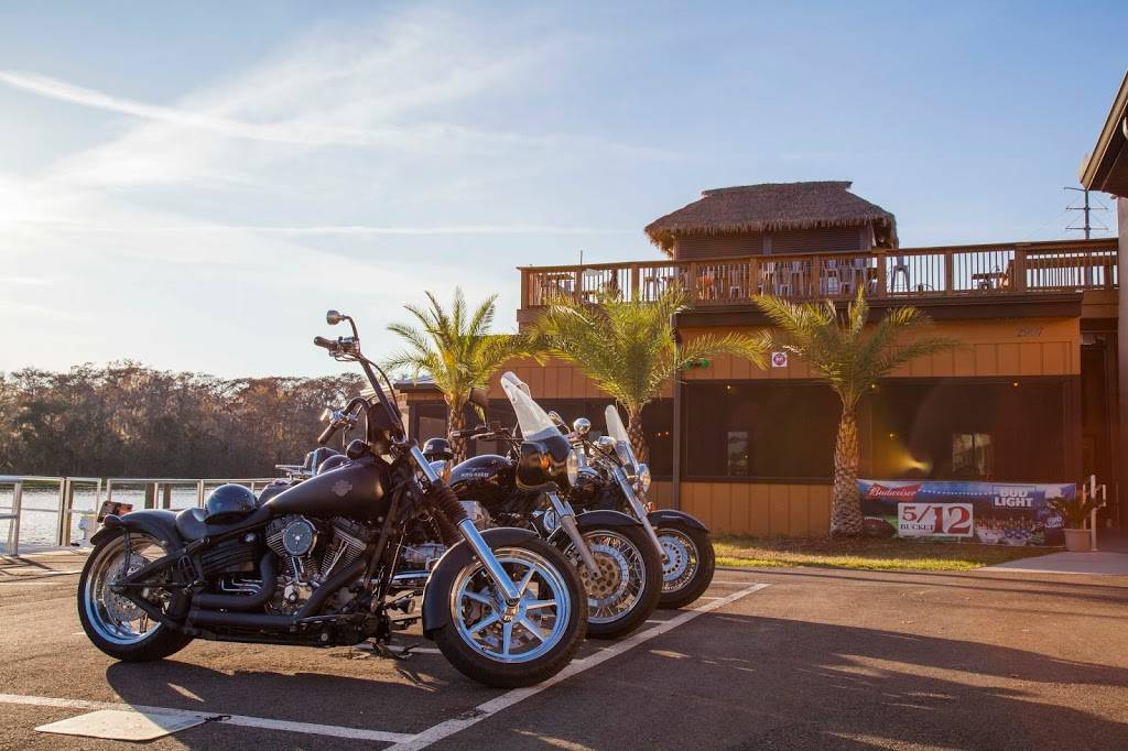 St. Johns River Grille | restaurant | 2999 State Road 44 West, DeLand, FL 32720, USA | 3868552427 OR +1 386-855-2427