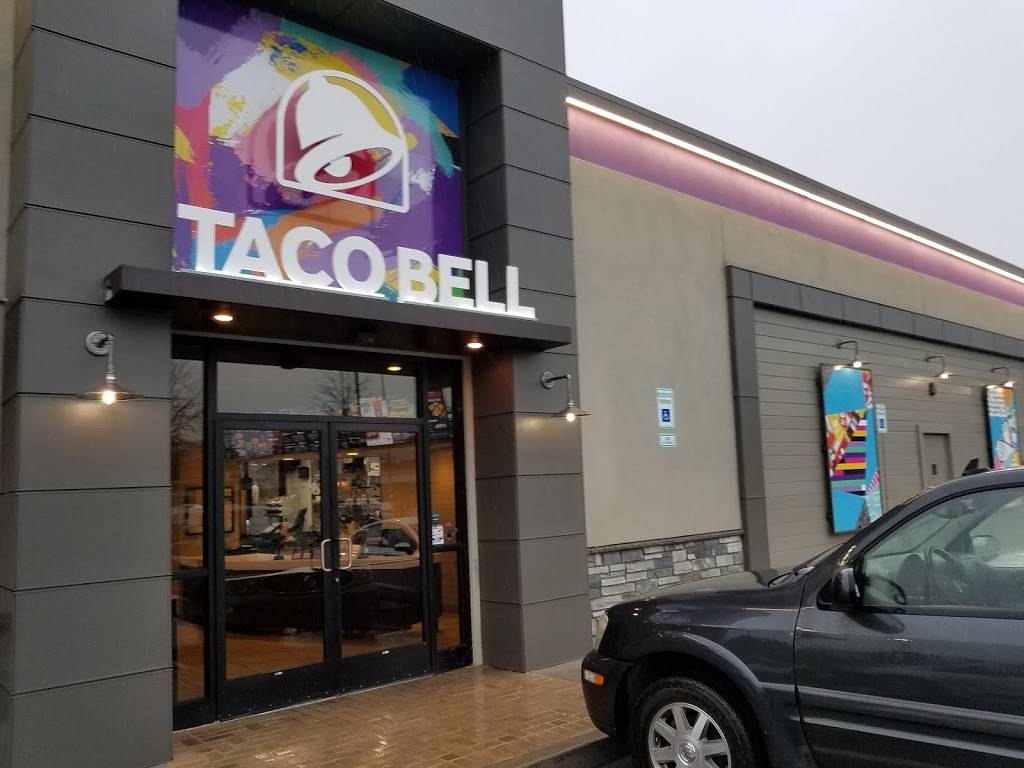 Taco Bell | meal takeaway | 6726 Deerfoot Pkwy, Pinson, AL 35126, USA | 2056838780 OR +1 205-683-8780