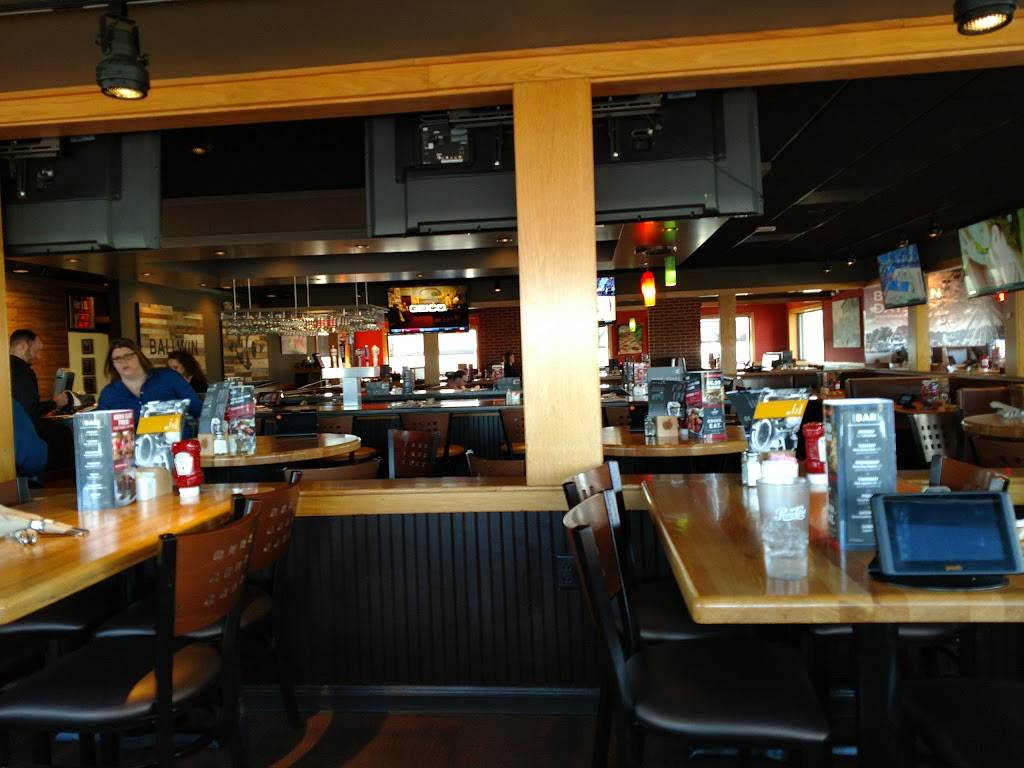 Applebees Grill + Bar | restaurant | 14830 Manchester Rd, Ballwin, MO 63011, USA | 6362070801 OR +1 636-207-0801